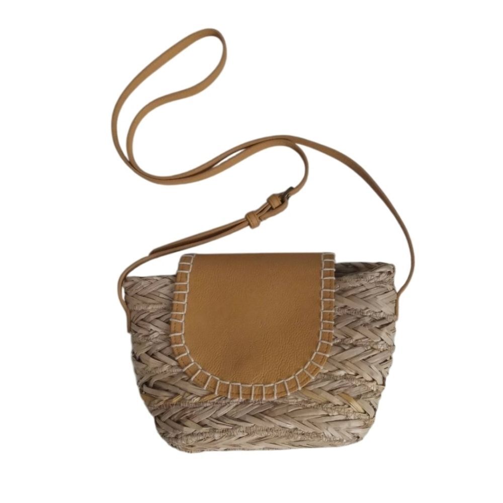 Universal Thread Small Mustard Yellow and Beige Straw Adjustable Crossbody Bag